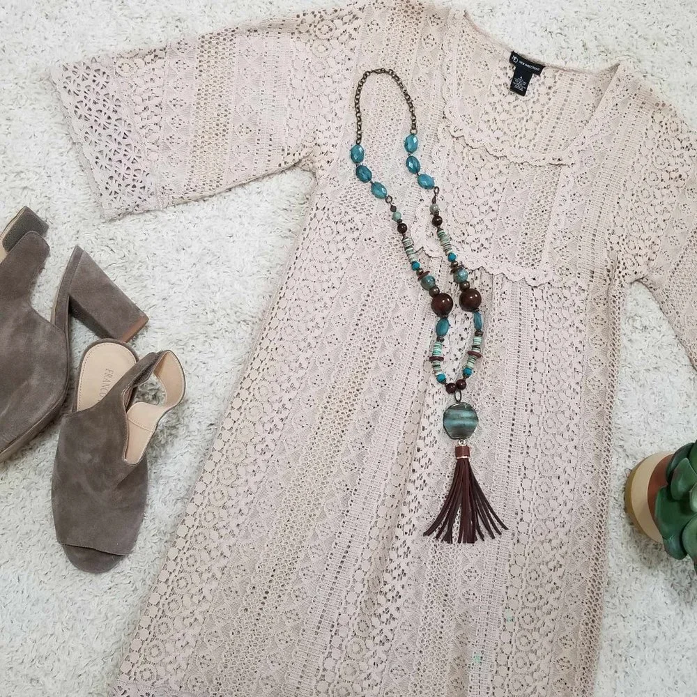 Dress. Ecru Lace & Crochet. New Directions Brand. Size 4. - Picture 9 of 13